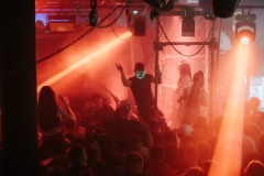 LMF_02484